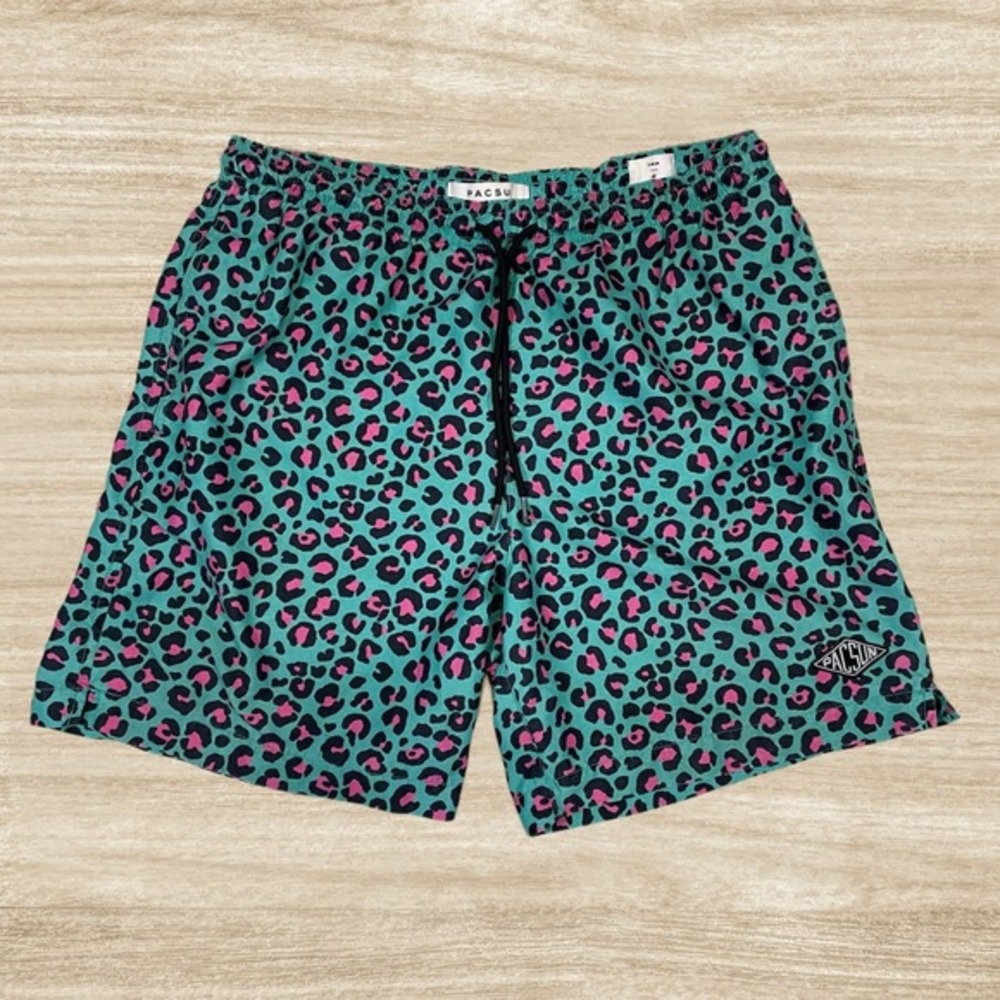 PacSun Mens Size M Green and Pink Leopard Print Swim Trunks Mesh Lined‎ Shorts